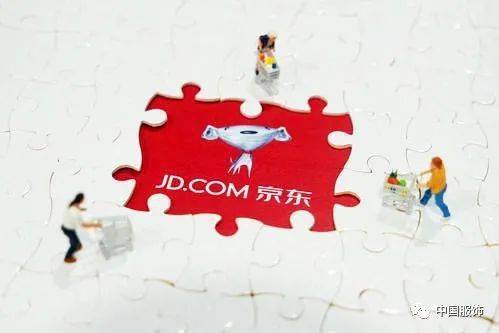 電商與科技融合 京東收入創(chuàng)新高，餓了么跨界潮服，Gucci試水AR